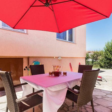 Apartment Taja Ližnjan Exteriér fotografie