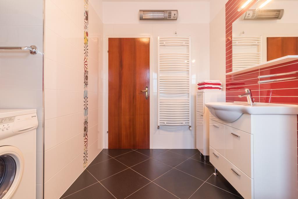 Apartment Taja Ližnjan Exteriér fotografie