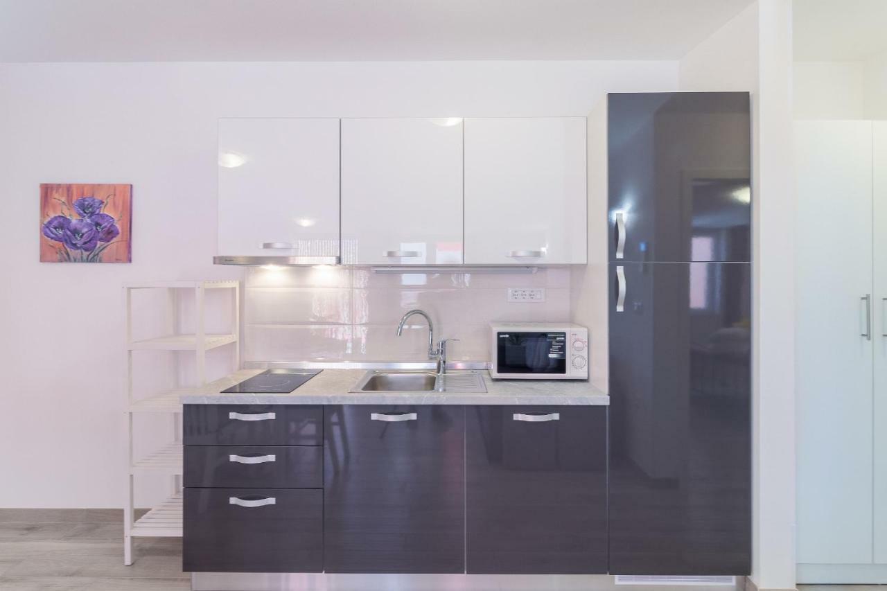 Apartment Taja Ližnjan Exteriér fotografie