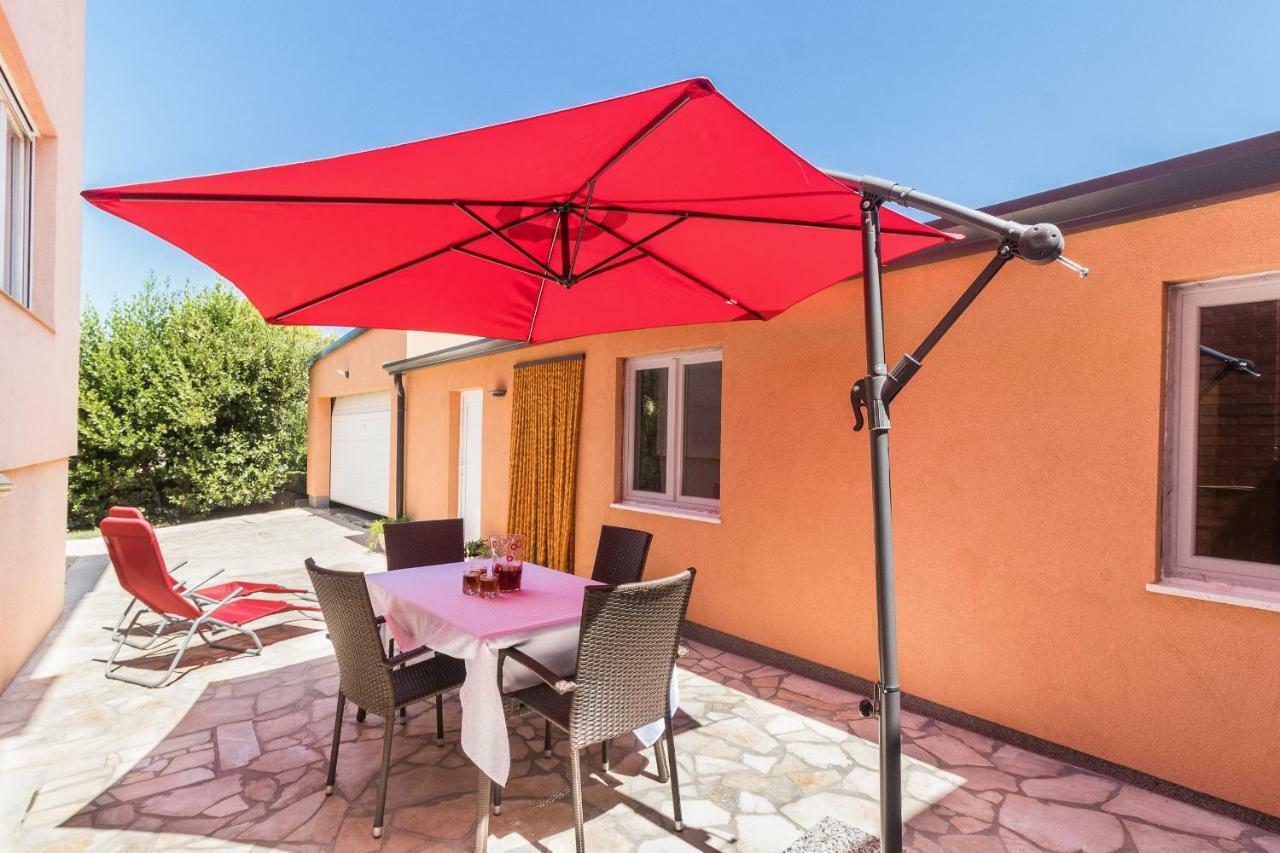 Apartment Taja Ližnjan Exteriér fotografie