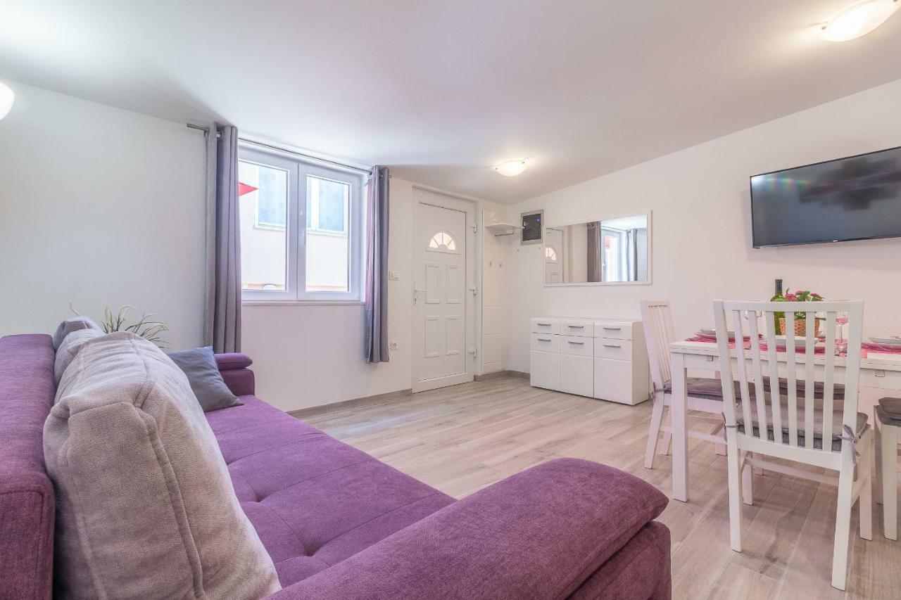 Apartment Taja Ližnjan Exteriér fotografie
