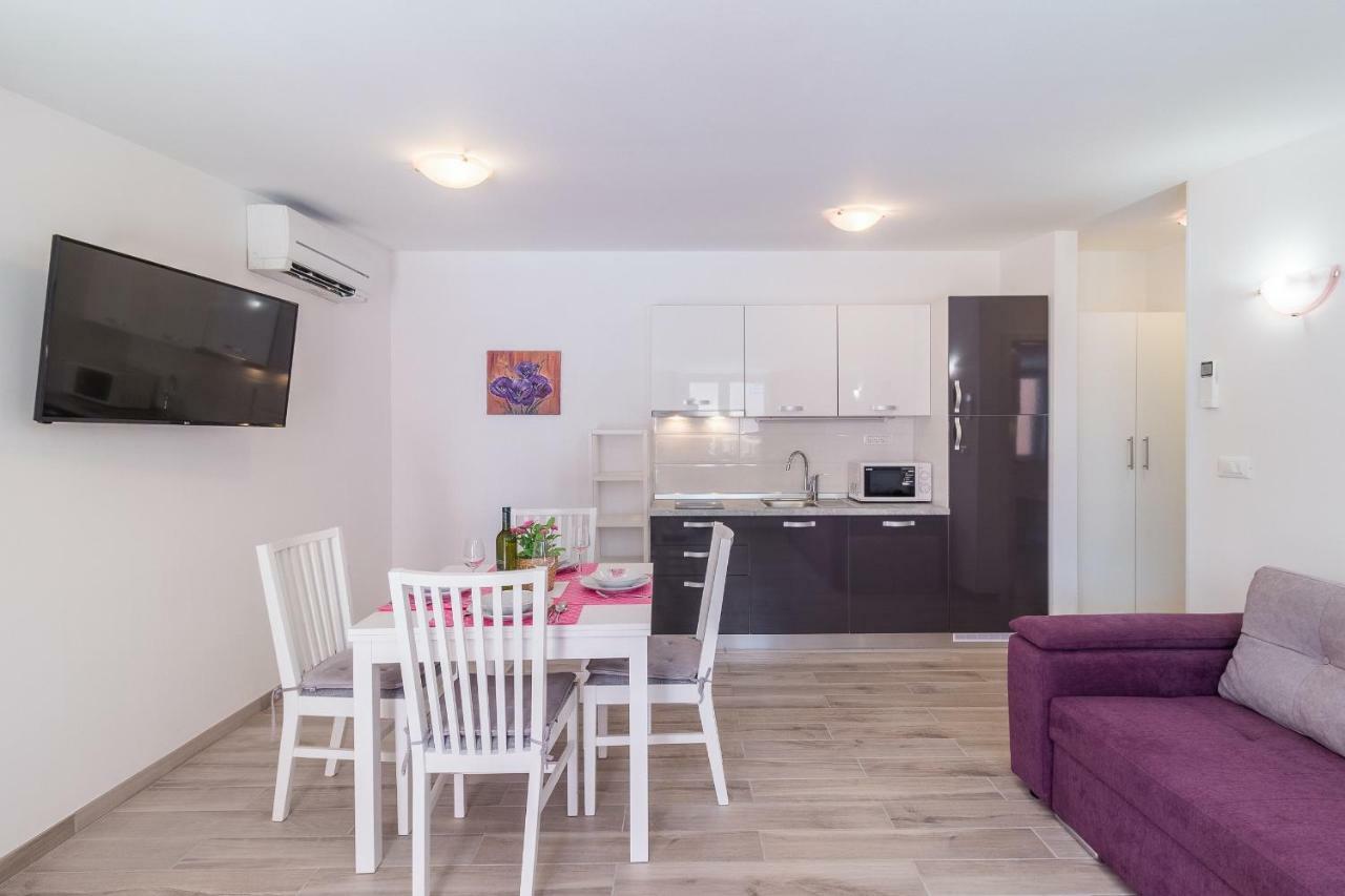 Apartment Taja Ližnjan Exteriér fotografie